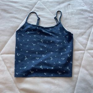 women’s cropped tank top